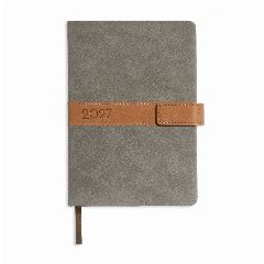 Agenda diária A5 2027 em nubuck com fecho magnético Cancun – foto 5