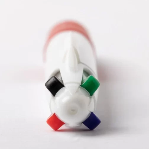 Caneta personalizada com 4 cores em plástico