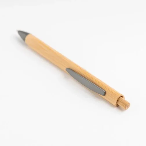 Esferográfica triangular em bambu - Image 3
