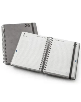 Agenda B5, com argolas, em pele (58% reciclada)