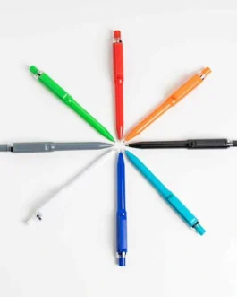 Esferográfica com design moderno em ABS reciclado